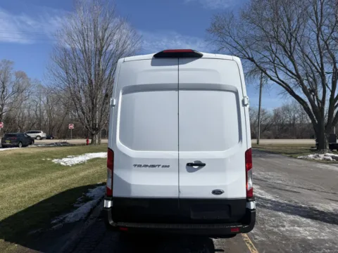 More photos of 2021 Ford Transit T-250 High Roof at Signature Truck Center, IL