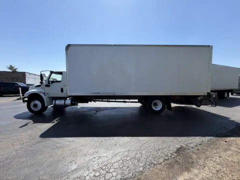 Photos of 2020 International MV607 26ft Box Truck with Lift Gate for sale in Crystal Lake, IL at Signature Truck Center
