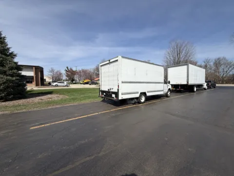 Another view of 2022 Ford E-350 16ft Box Truck for sale in Crystal Lake, IL at Signature Truck Center