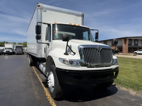 Another view of 2016 International DuraStar 4300 for sale in Crystal Lake, IL at Signature Truck Center