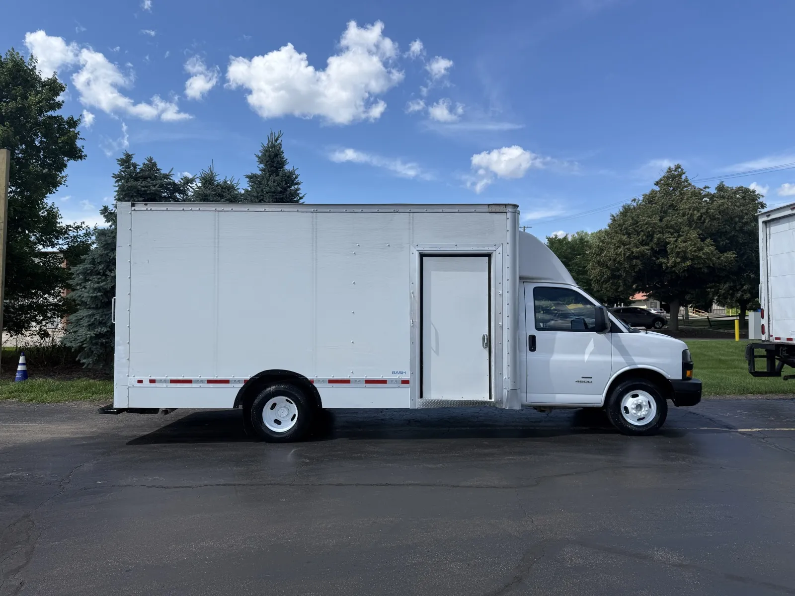 White 2023 Chevrolet Express 4500 16 FT Box Truck Walk-Thru with Shelving and Side Door for sale in Crystal Lake, IL