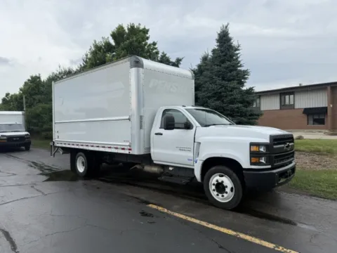 Photos of 2020 Chevrolet Silverado 4500 16 ft Box Truck for sale in Crystal Lake, IL at Signature Truck Center