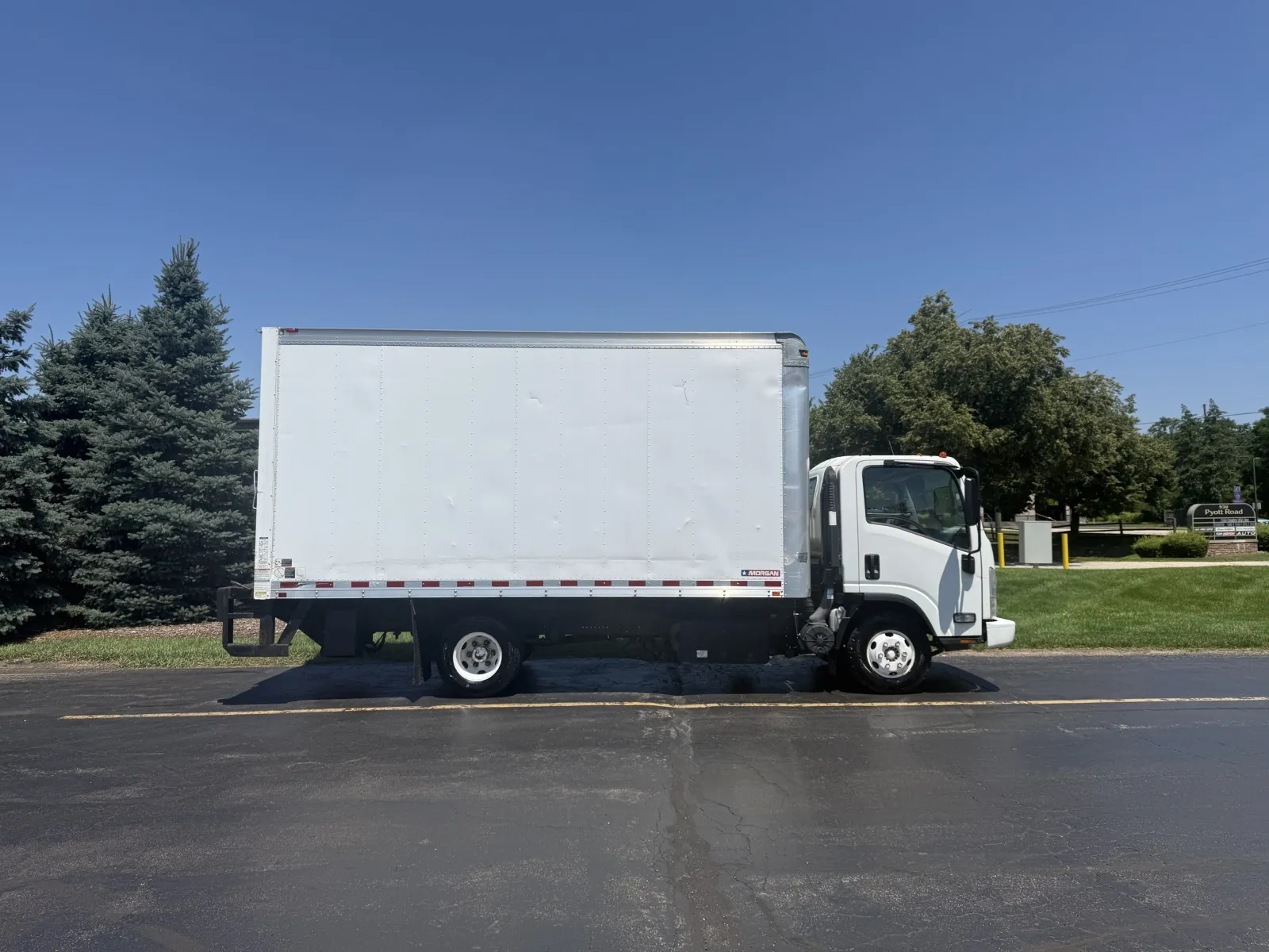 2015 Isuzu NPR HD 16 FT Box Truck with 2000 lb Liftgate