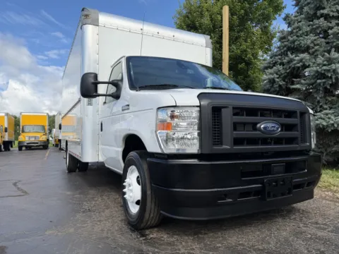 Another view of 2022 Ford E-350 16ft Box Truck for sale in Crystal Lake, IL at Signature Truck Center