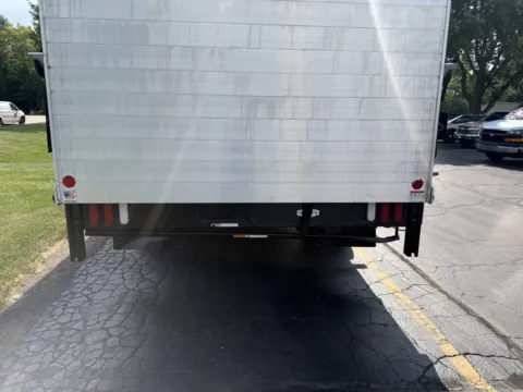 More photos of 2023 Ford E-450 16ft Box Truck with Attic, Liftgate and Side Door at Signature Truck Center, IL