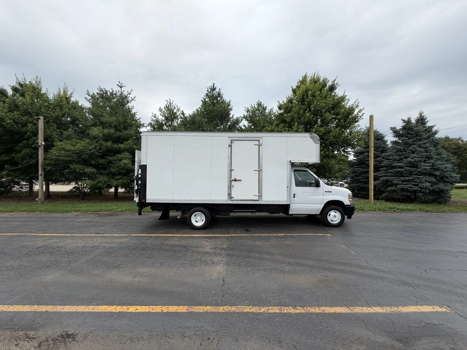 White 2023 Ford E-450 16ft Box Truck with Attic, Liftgate and Side Door for sale in Crystal Lake, IL