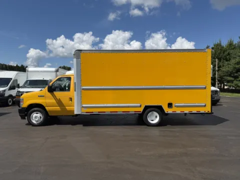 Photos of 2022 Ford E-350 16ft Box Truck for sale in Crystal Lake, IL at Signature Truck Center