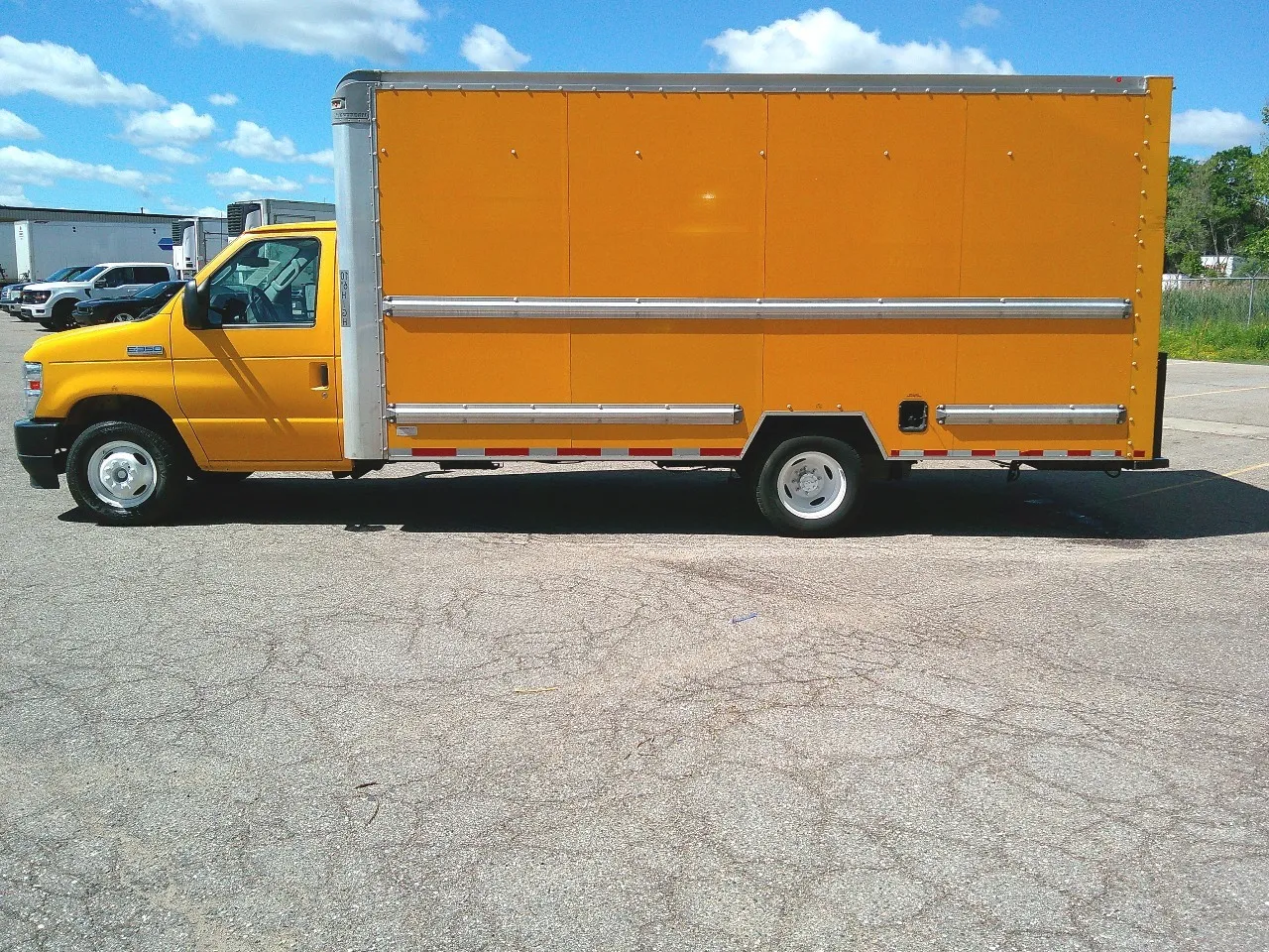 Yellow 2022 Ford E-350 16ft Box Truck for sale in Crystal Lake, IL