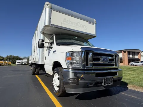 Another view of 2021 Ford E450 16ft Box Truck for sale in Crystal Lake, IL at Signature Truck Center