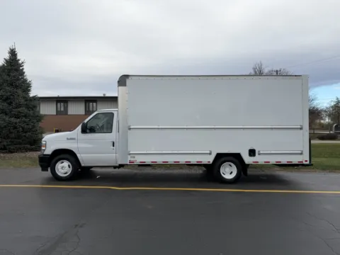 Photos of 2021 Ford E-350 16ft Box Truck for sale in Crystal Lake, IL at Signature Truck Center