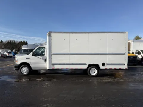 Photos of 2022 Ford E-350 16ft Box Truck for sale in Crystal Lake, IL at Signature Truck Center