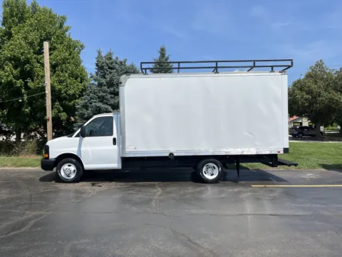 Photos of 2013 Chevrolet 16ft Box Truck for sale in Crystal Lake, IL at Signature Truck Center