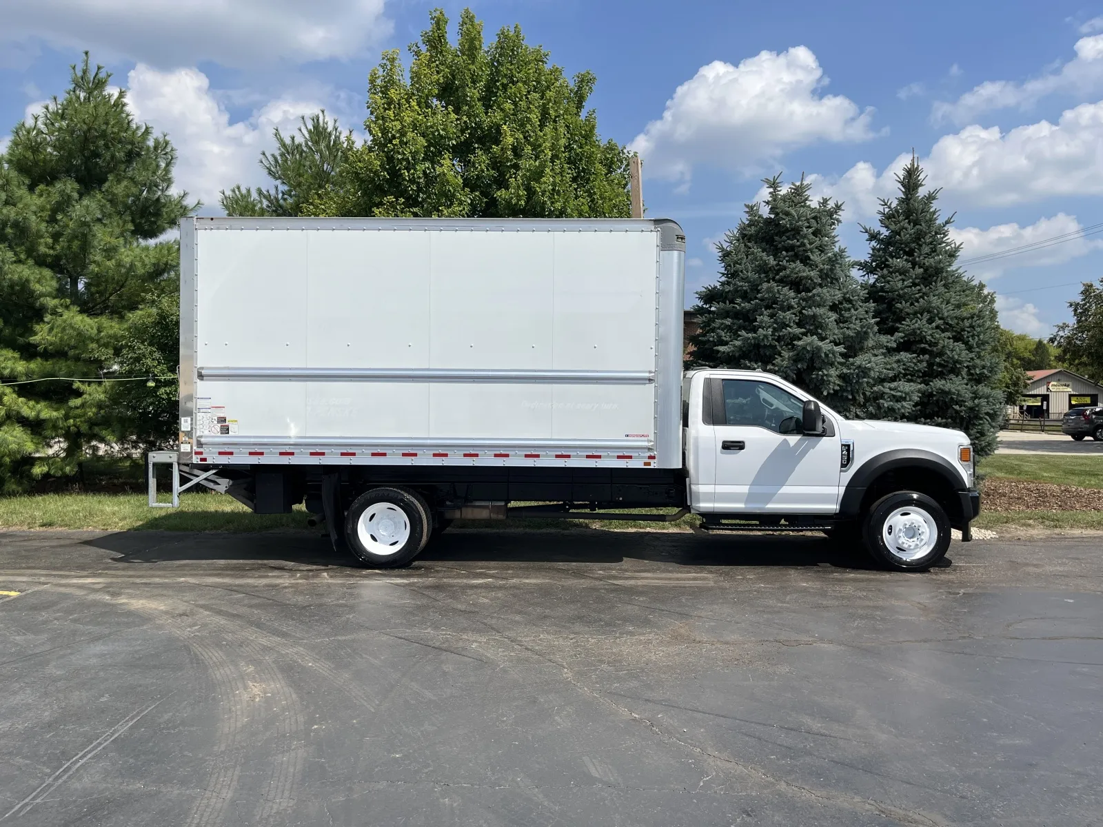 White 2021 Ford F-450 16ft Box Truck with Lift Gate for sale in Crystal Lake, IL