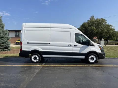 White 2022 Ford T-250 Transit for sale in Crystal Lake, IL