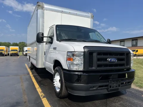 Another view of 2022 Ford E-350 16ft Box Truck for sale in Crystal Lake, IL at Signature Truck Center