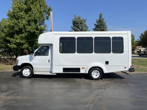 Photos of 2017 Ford E-450 13 Passenger Shuttle Bus for sale in Crystal Lake, IL at Signature Truck Center