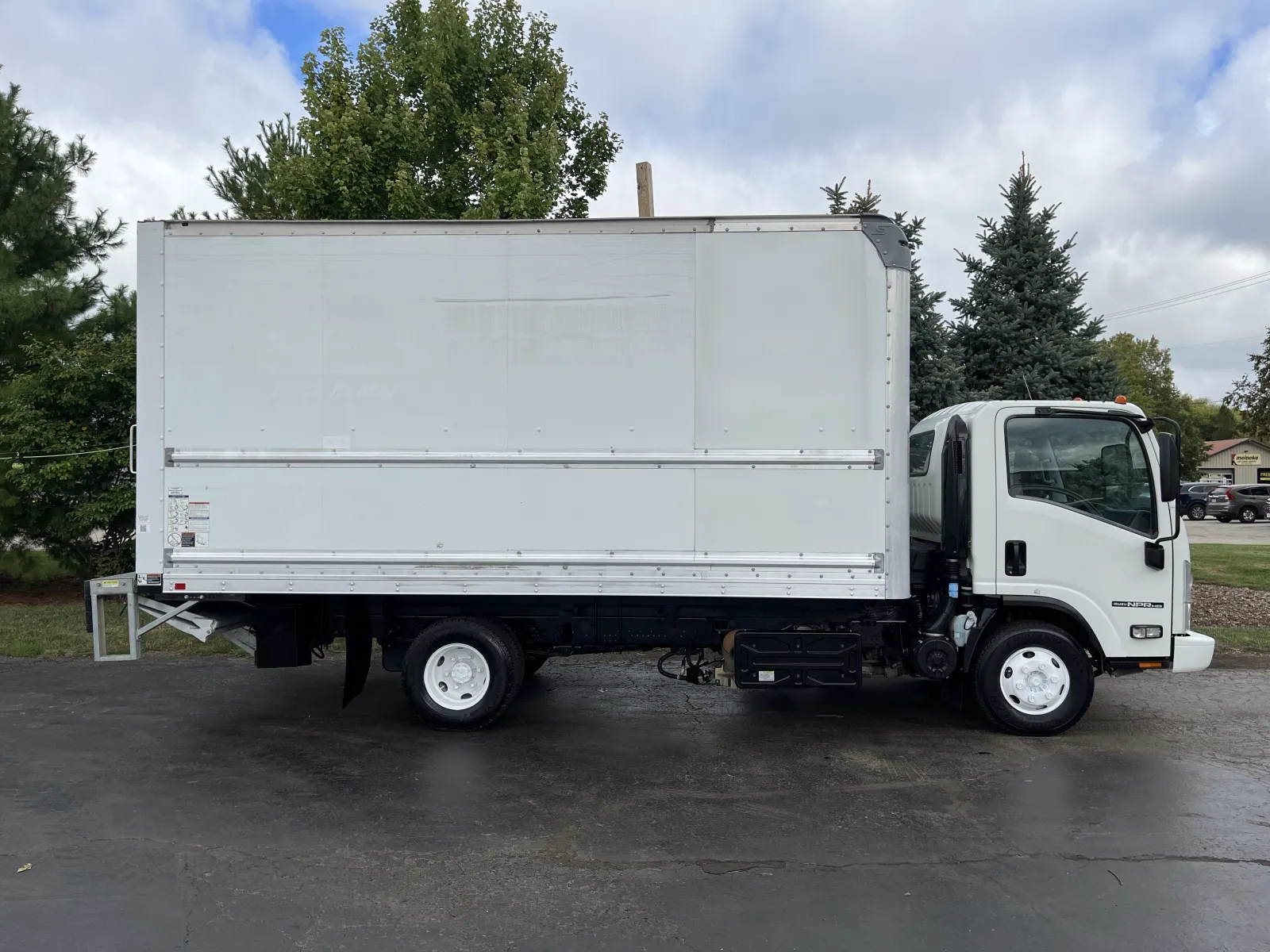 2019 Isuzu NPR 16ft Box Truck with Lift Gate for sale in Crystal Lake, IL