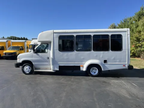 Photos of 2015 Ford E-450 15 Passenger Shuttle Bus for sale in Crystal Lake, IL at Signature Truck Center