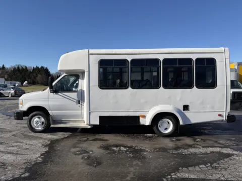 Photos of 2015 Ford E-450 15 Passenger Shuttle Bus for sale in Crystal Lake, IL at Signature Truck Center