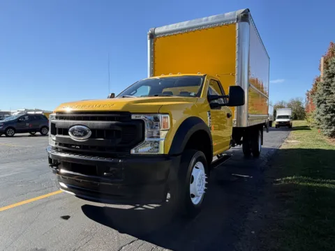 More photos of 2021 Ford F-450 16ft Box Truck with Lift Gate at Signature Truck Center, IL
