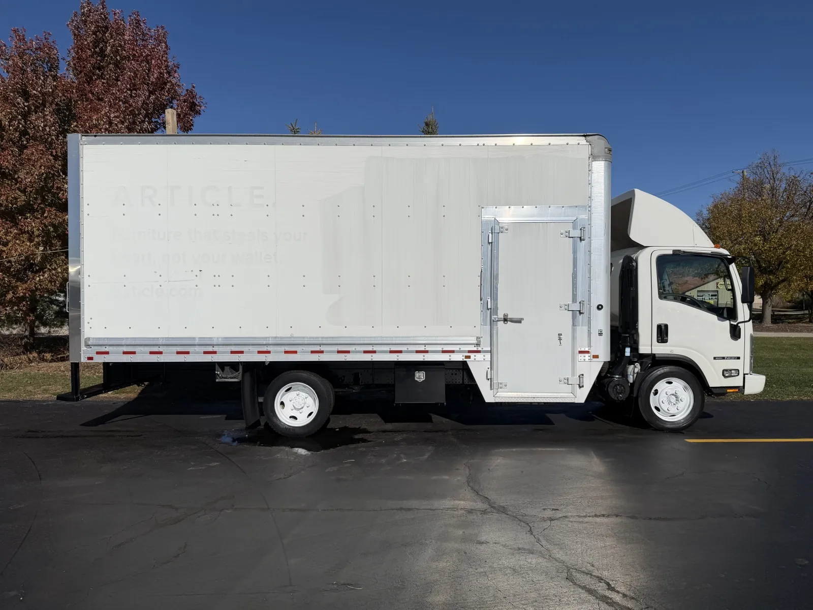 2022 Isuzu NQR 20ft Box Truck