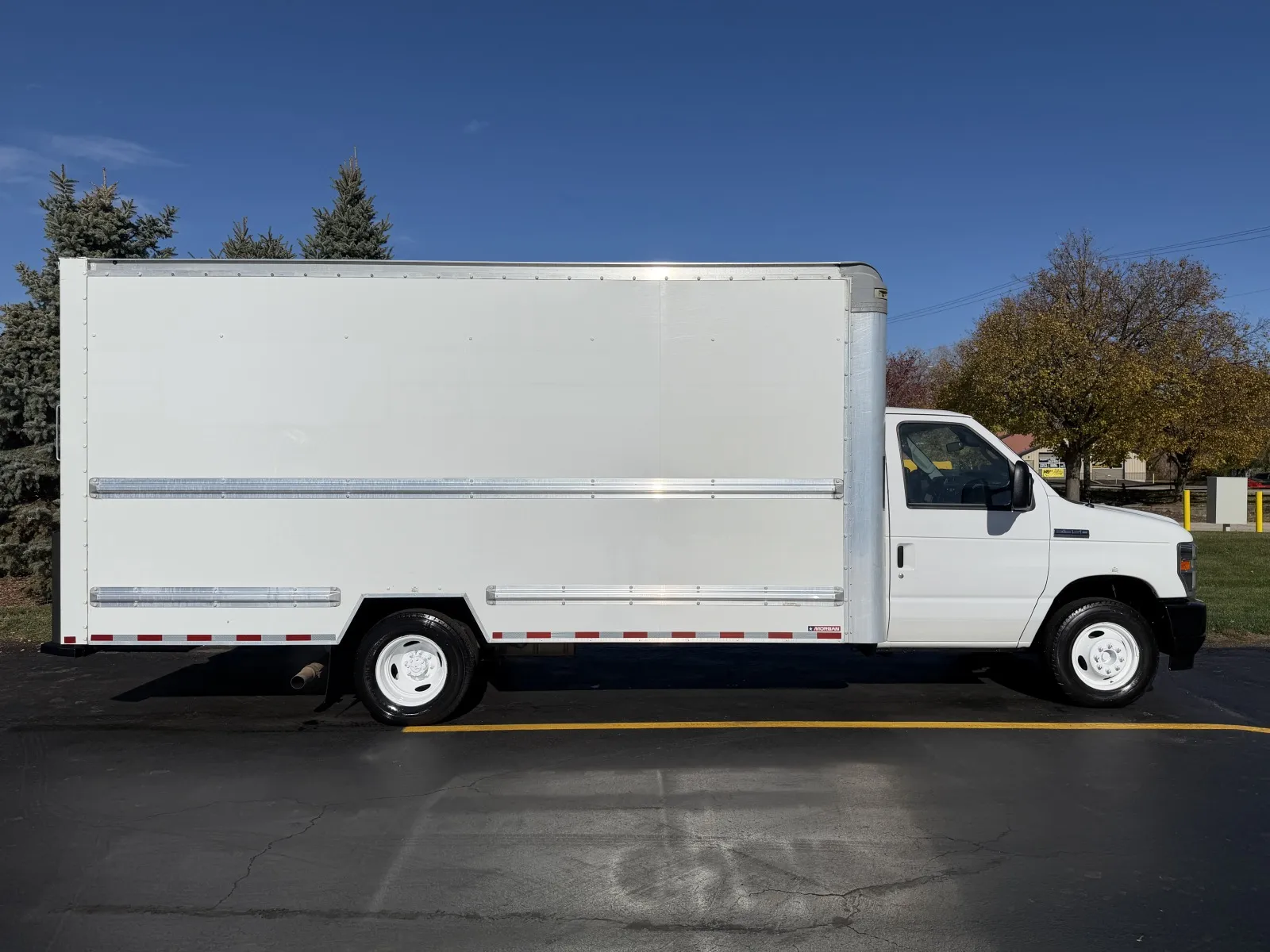 2021 Ford E-350 16ft Box Truck