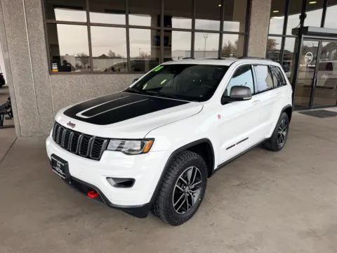White 2018 JEEP GRAND CHEROKEE TRAILHAWK for sale in Albuquerque, NM