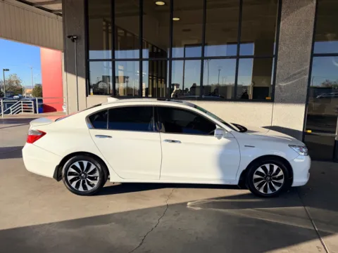 Another view of 2015 HONDA ACCORD TOURING HYBRID for sale in Albuquerque, NM at 712 Auto Sales