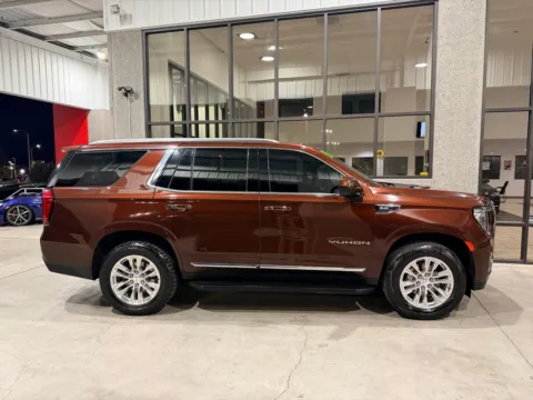 Another view of 2023 GMC YUKON SLT for sale in Albuquerque, NM at 712 Auto Sales