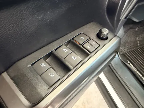 More photos of 2020 TOYOTA TACOMA TRD OFF ROAD at 712 Auto Sales, NM