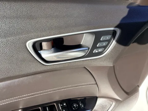 More photos of 2018 ACURA TLX TECH at 712 Auto Sales, NM