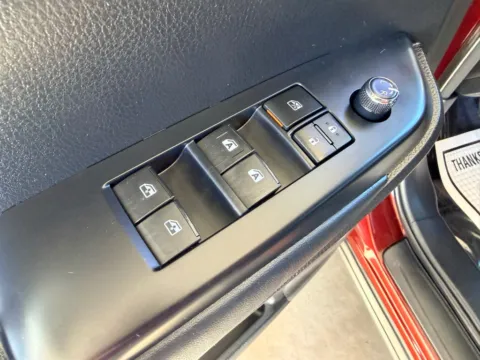 More photos of 2015 TOYOTA HIGHLANDER XLE at 712 Auto Sales, NM