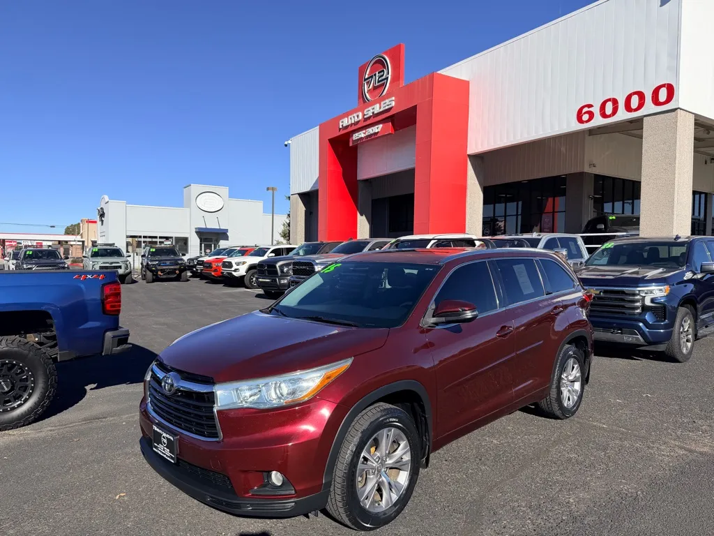 Red 2015 TOYOTA HIGHLANDER XLE for sale in Albuquerque, NM
