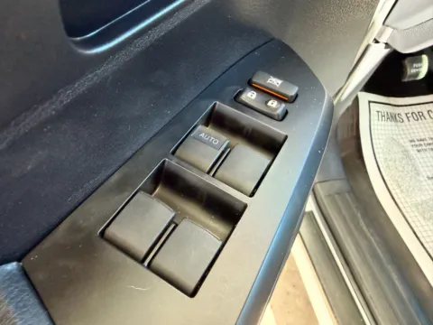 More photos of 2018 TOYOTA TUNDRA DOUBLE CAB SR at 712 Auto Sales, NM