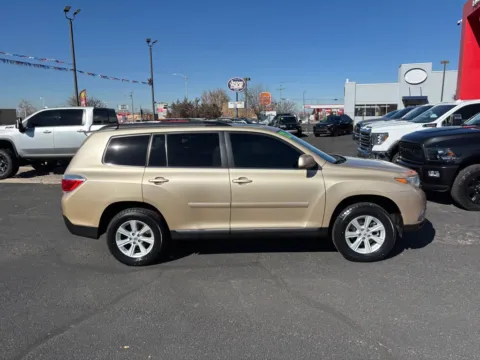 Another view of 2012 TOYOTA HIGHLANDER BASE for sale in Albuquerque, NM at 712 Auto Sales