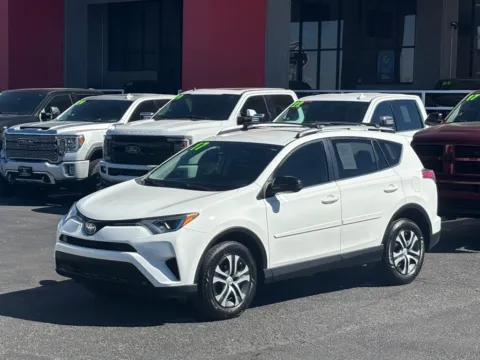 White 2017 TOYOTA RAV4 LE for sale in Albuquerque, NM