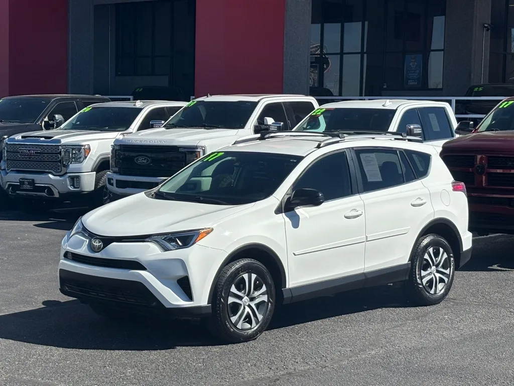 White 2017 TOYOTA RAV4 LE for sale in Albuquerque, NM