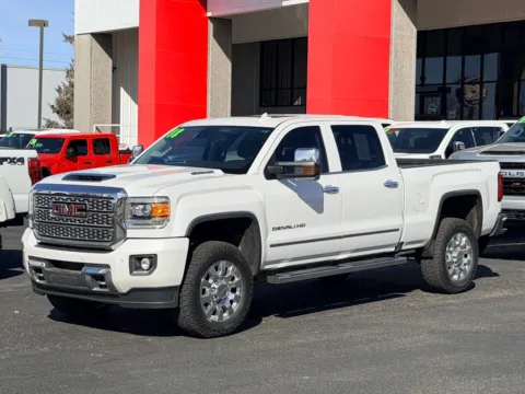 White 2018 GMC SIERRA 2500 DENALI for sale in Albuquerque, NM