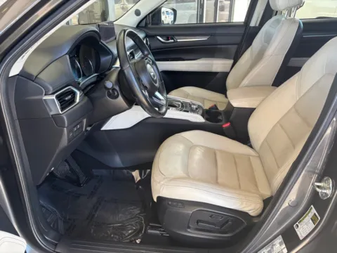 More photos of 2019 MAZDA CX-5 GRAND TOURING RESERVE at 712 Auto Sales, NM