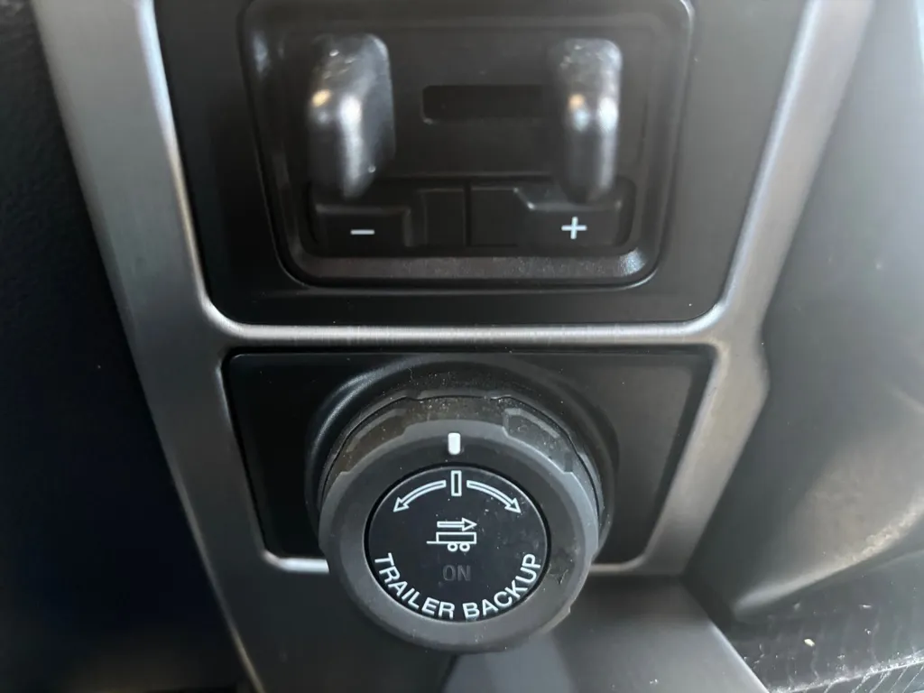2022 Ford F-350 Super Duty Platinum - Photo 20