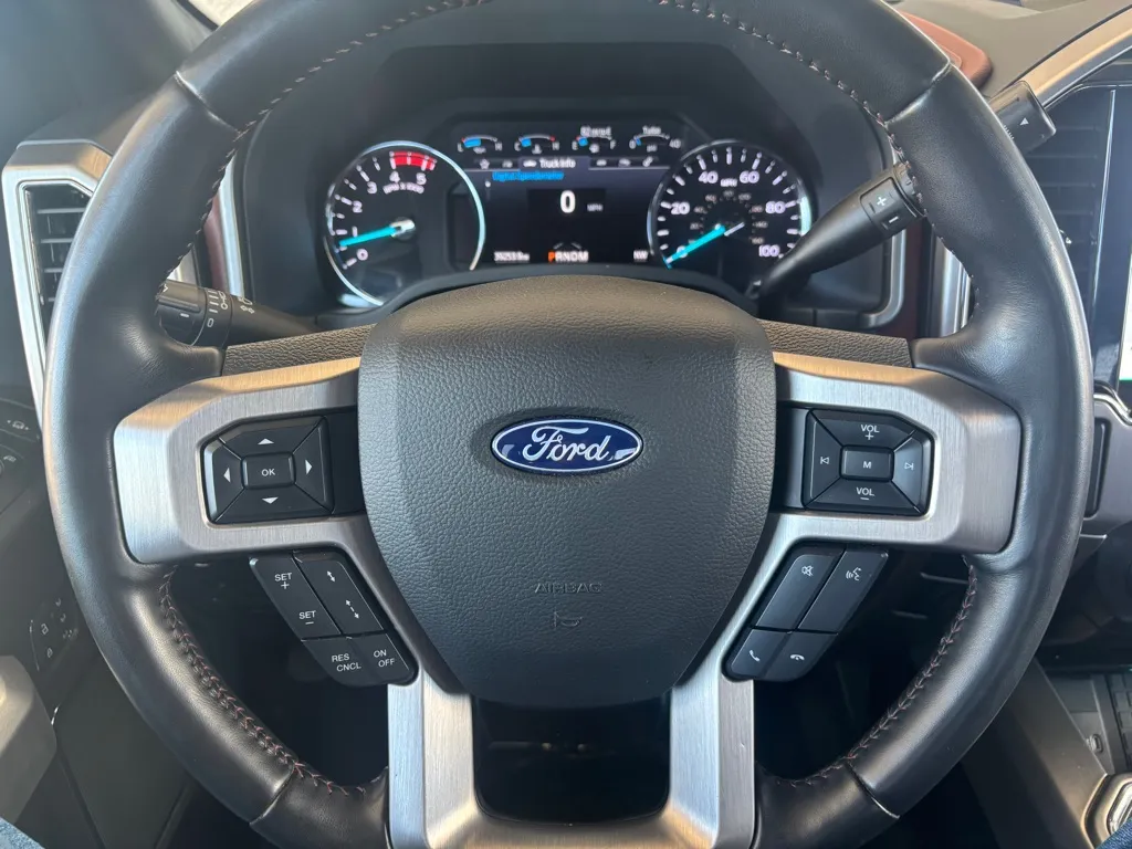 2022 Ford F-350 Super Duty Platinum - Photo 10