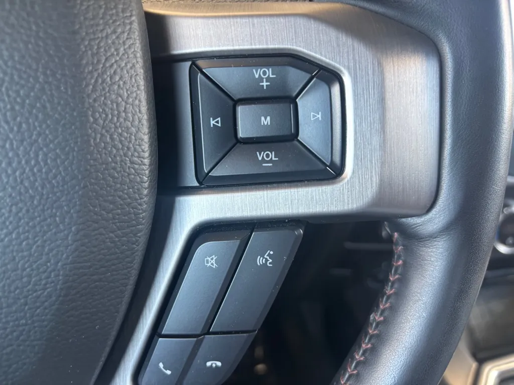 2022 Ford F-350 Super Duty Platinum - Photo 12
