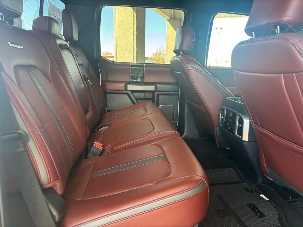 2022 Ford F-350 Super Duty Platinum - Photo 29