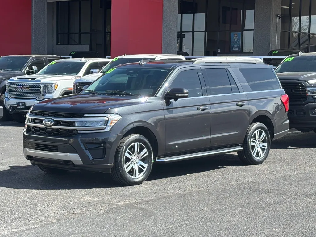 2023 Ford Expedition XLT MAX 4x4's photo