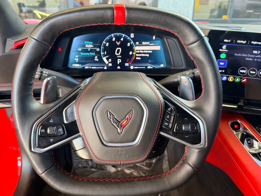 2023 Chevrolet Corvette 3LT - Photo 11