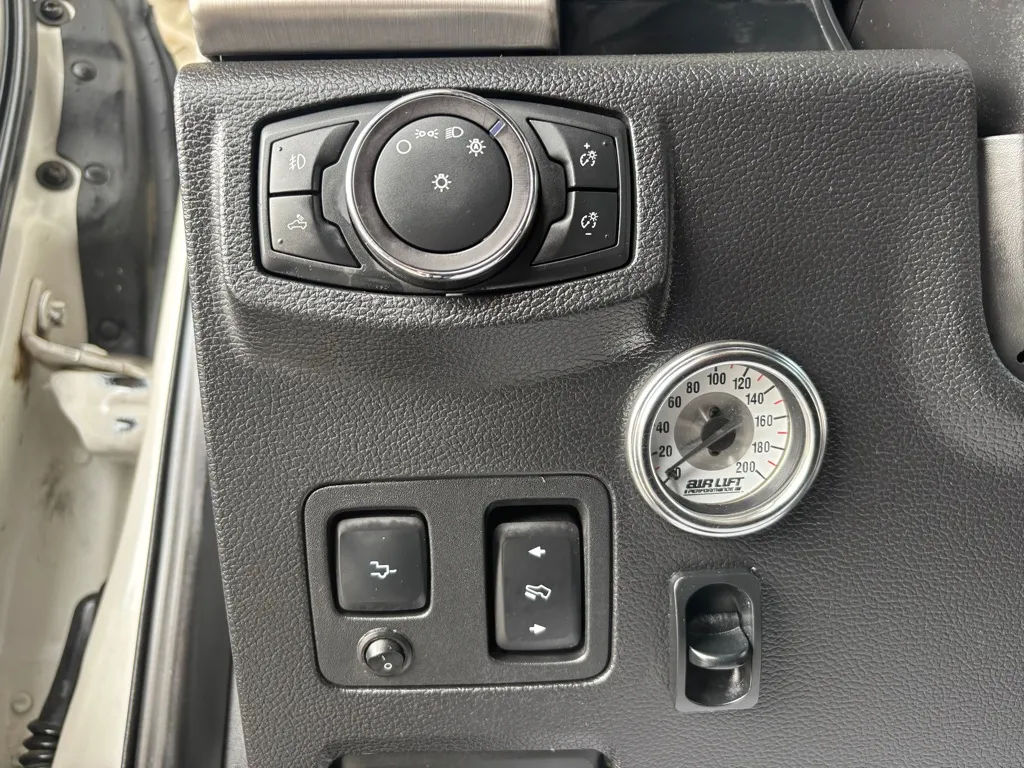 2019 Ford F-250 Super Duty Platinum - Photo 22
