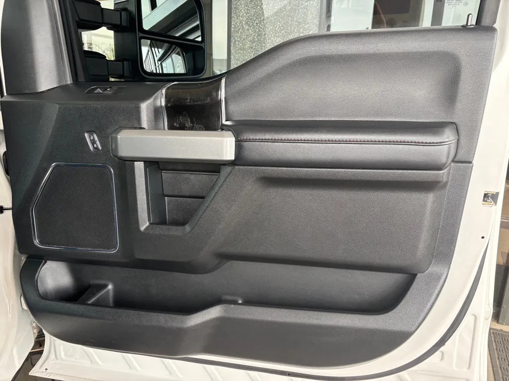2019 Ford F-250 Super Duty Platinum - Photo 41