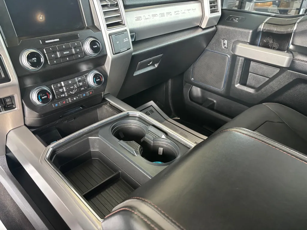 2019 Ford F-250 Super Duty Platinum - Photo 19