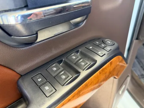 More photos of 2015 CHEVROLET SILVERADO 2500 HIGH COUNTRY at 712 Auto Sales, NM