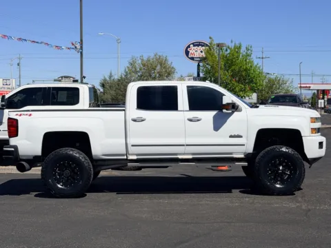 Another view of 2015 CHEVROLET SILVERADO 2500 HIGH COUNTRY for sale in Albuquerque, NM at 712 Auto Sales